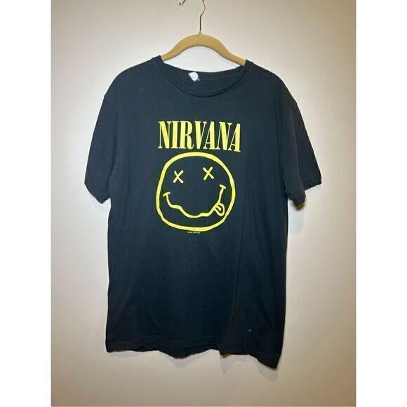 Vintage 2000 Y2K reprint Nirvana smile T-shirt‎ - Picture 1 of 4